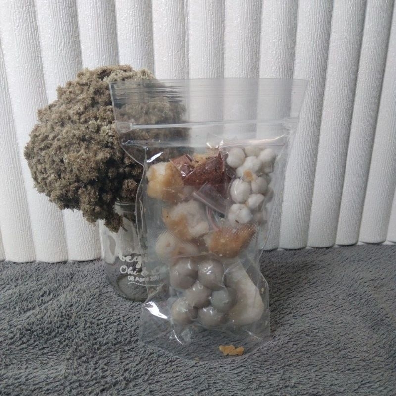 

bakso aci instan pedas 1 pcs harga 4000an