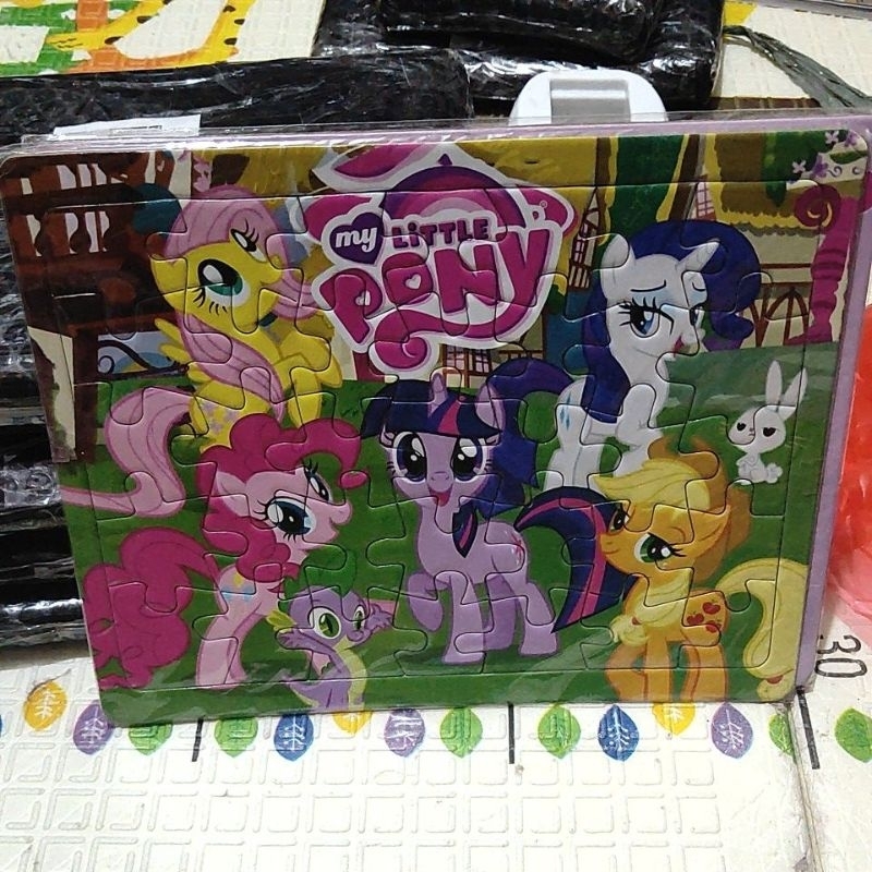 Puzzle Gambar My Little Pony Kertas Warna Terang