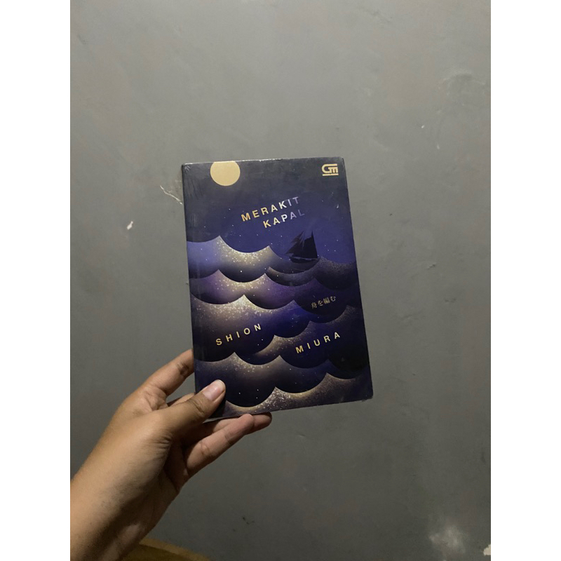 merakit kapal sealed