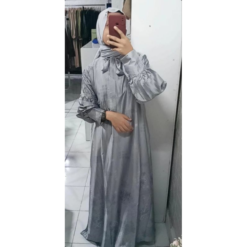 DRESS SILK HITAM,DRESS SILK SILVE,DRESS SILK COKLAT,DRESS KEKINIAN,DRESS TERBARU,DRESS REMAJA,DRESS 