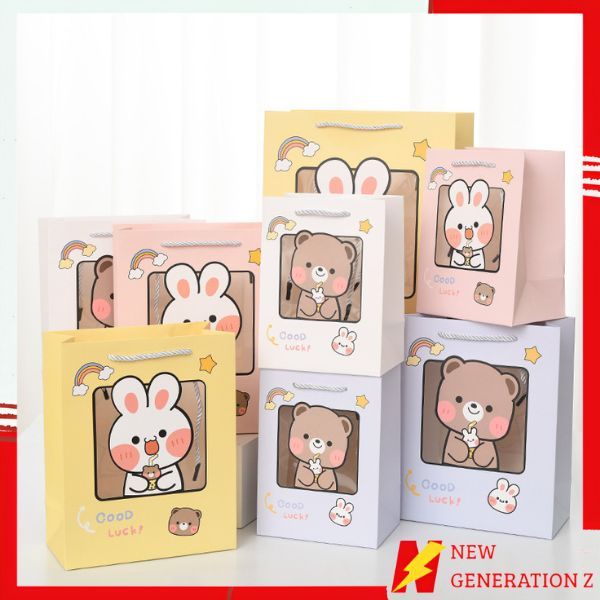 

NGZ Paperbag Karakter Kartun Rabbit Bear Lucu Transparant Goodie Bag Motif Beruang Strawberry Tas Jinjing Mika Serbaguna Bingkisan Hadiah Hampers Ulang Tahun Anak Kotak Souvenir Kantong Tentengan Bingkisan Paper Bag