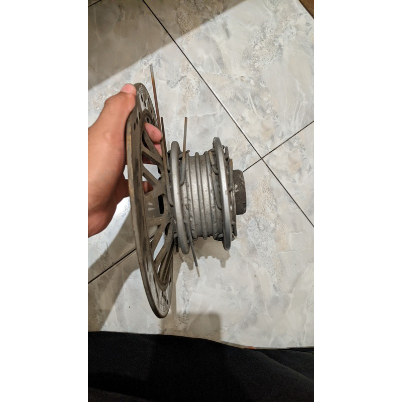 tromol depan thunder250 set piringan