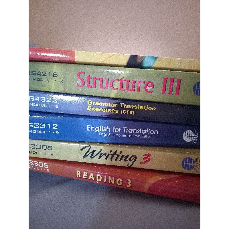 Preloved Bahan Ajar Cetak / Modul Sastra Inggris UT Semester 3