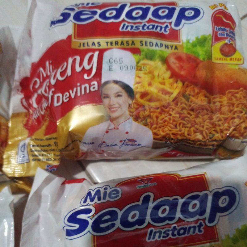 

BARU!! SEDAAP GORENG ala Chef DEVINA 93g (exp 09/06/25)