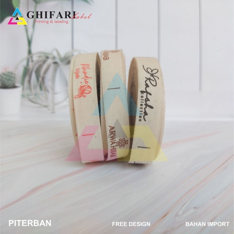 

100 pcs label custom fridesain/labelhijab/piterbean lembut/