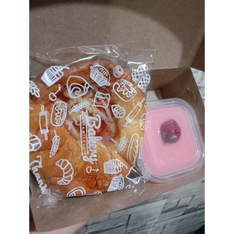 

SNACK BOX ROTI dan PUDING(min 20)