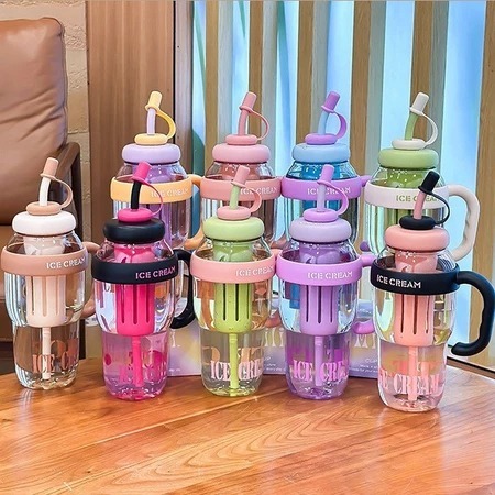 

Botol Minum Jumbo Ice Cream Botol Gym Ukuran 1300ml Sedotan + Gagang BOTOL