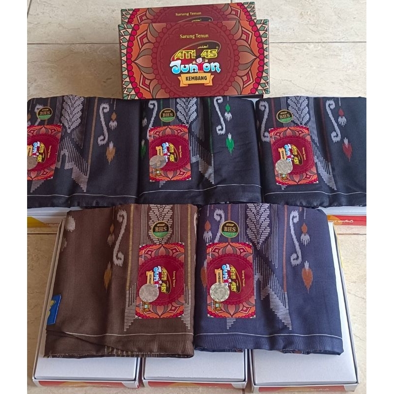 Sarung "Atlas Kembang" Junior