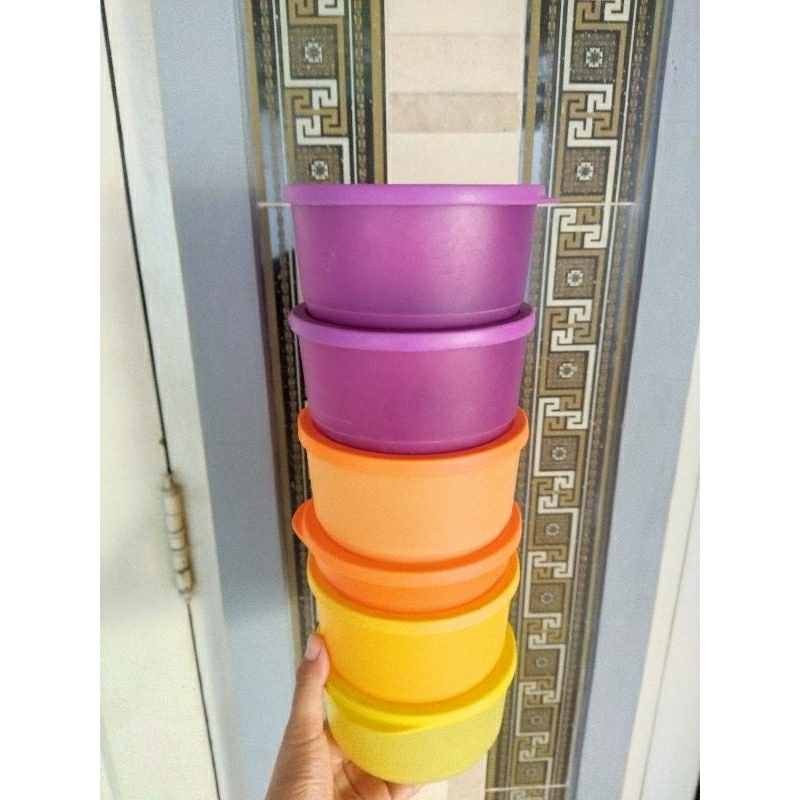 toples wadah bekal tempat makan summer go round 550ml tupperware second preloved