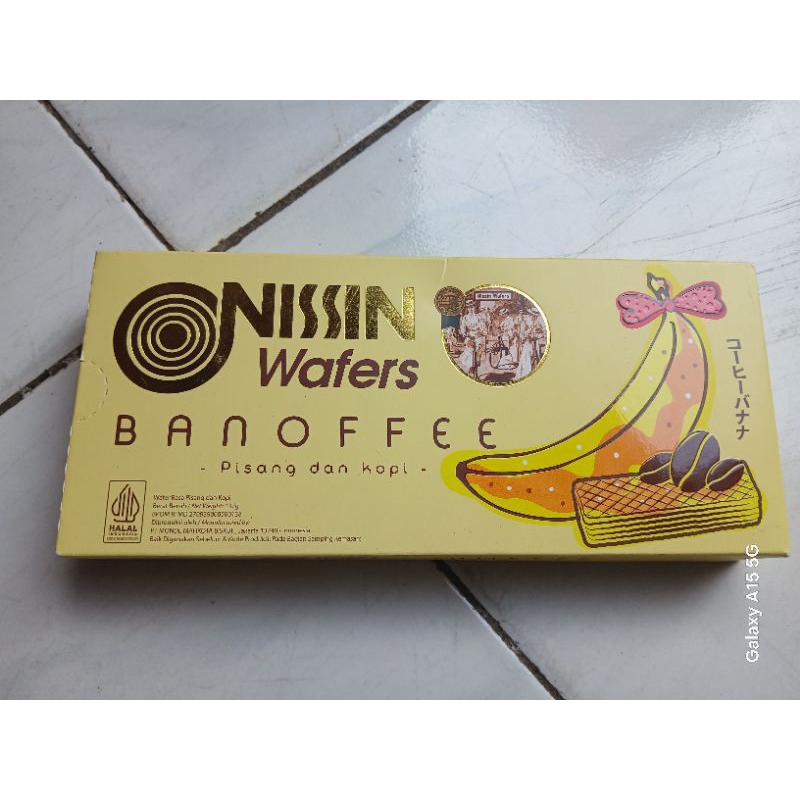 

Wafer Nissin Banoffee rasa pisang dan kopi