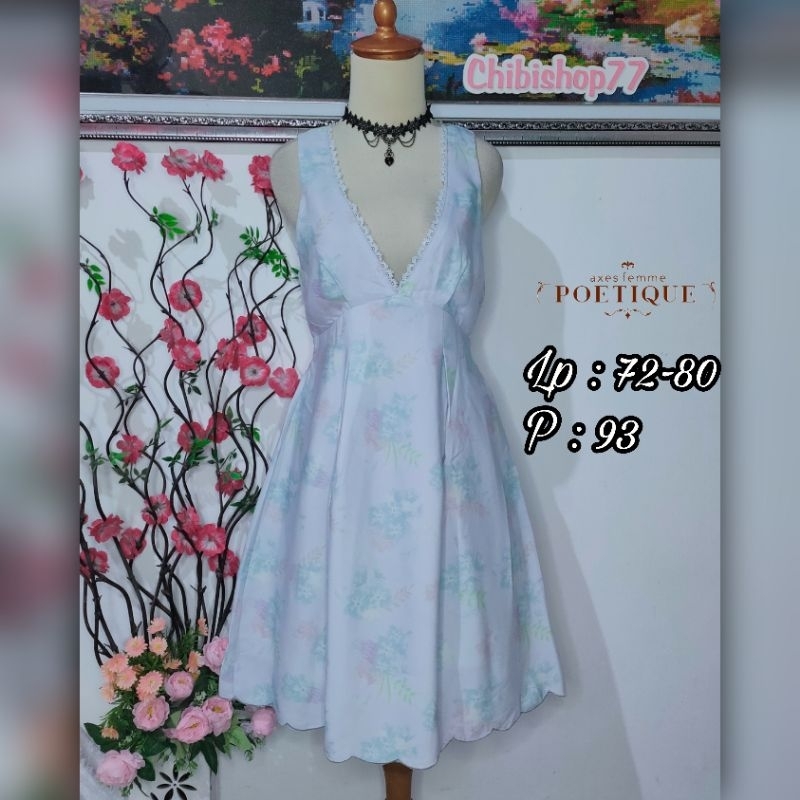 Axes Femme poetique x disney