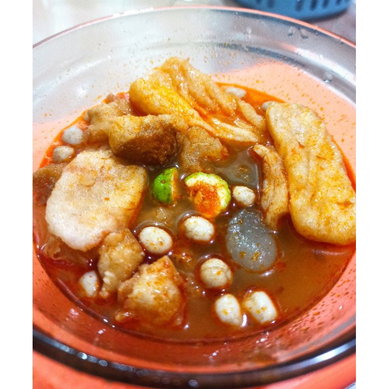 

Baso Aci Bumbu Ulek isi Ayam Suwir JUMBOO