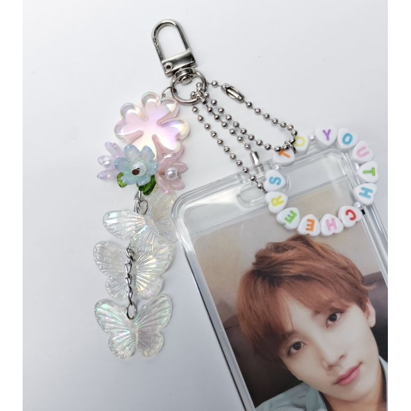 ⋆.˚ cheers to youth photocard holder seventeen carat  handmade fairy coquette bag charm/key chains 𐙚