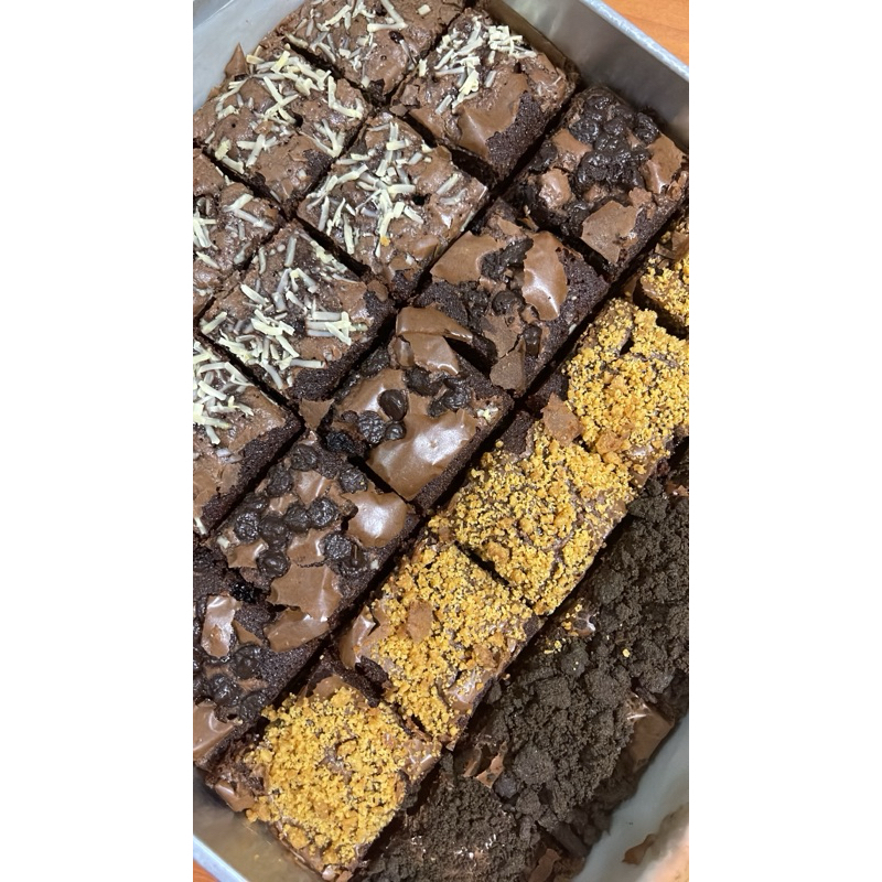 

Nusaibas Brownies panggang mix premium|Brownies mix |Brownies caramel crumb|oreo crumb|keju|choco chip|Silver queen