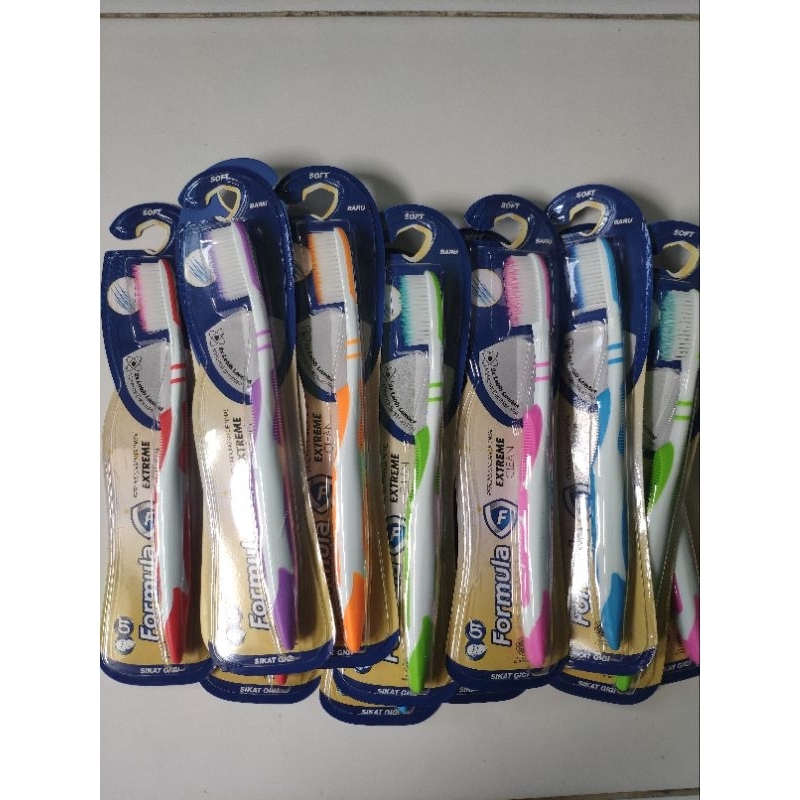 sikat gigi formula extreme clean