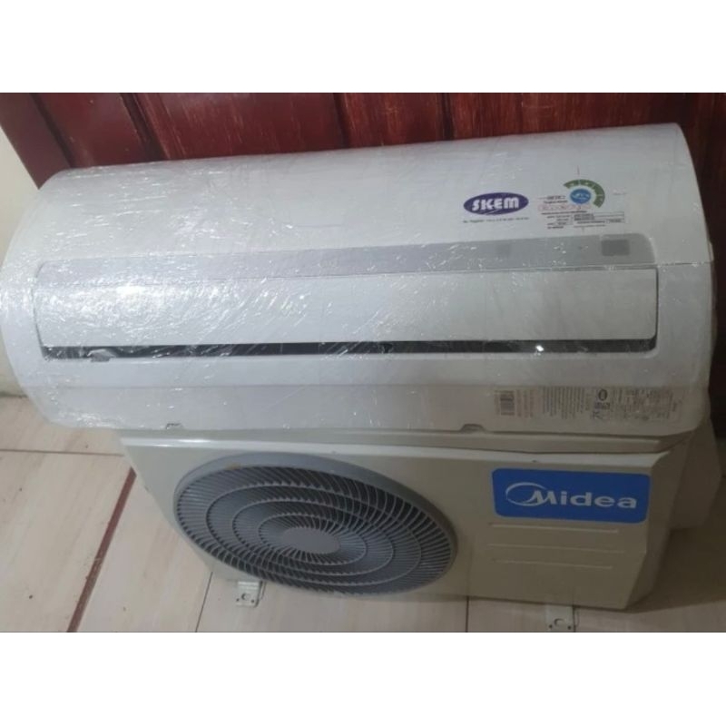 Second Ac Midea 1/2PK ( dingin joss)