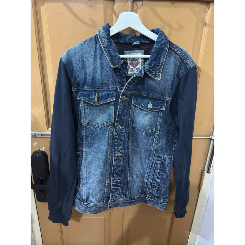 preloved original jaket pull. & bear