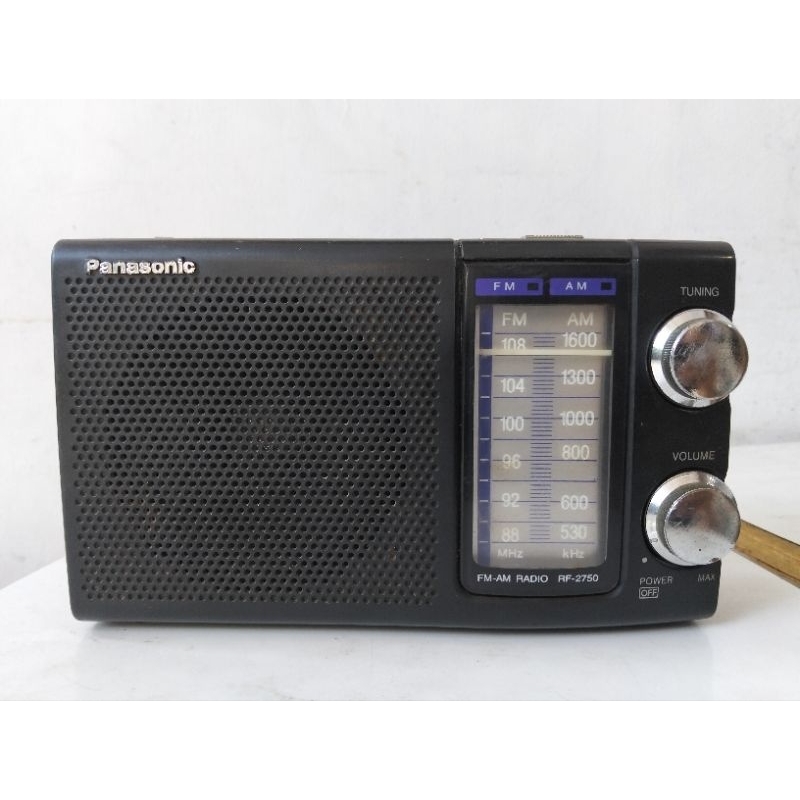 Radio Panasonic RF-2750