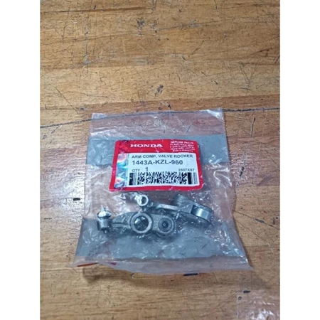 PLATUK KLEP BEAT FI 1443A-KZL-960 HONDA