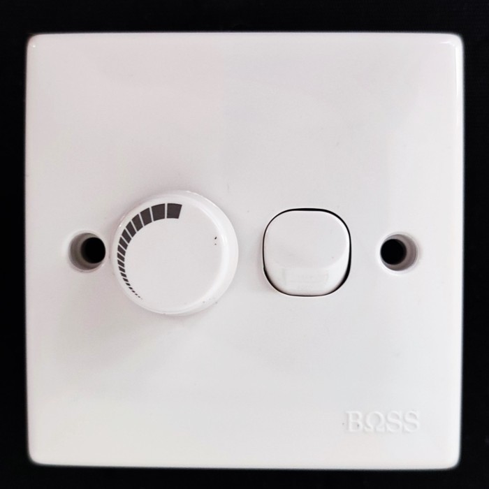 DIMMER FAN E 32V 400F CLIPSAL SAKLAR SAKELAR FAN SPEED CONTROLLER 400W / Saklar Lampu Plus Kipas Asl