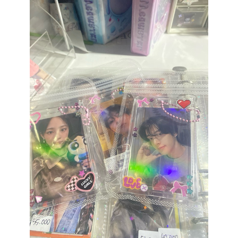 

Card holder acrylic deco