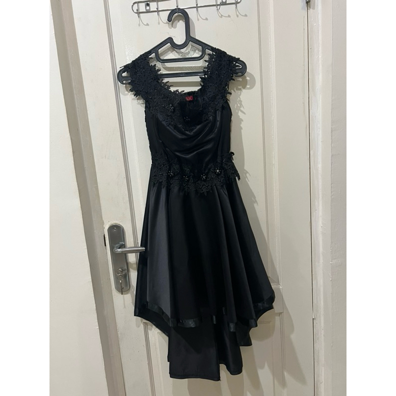 Dress Pesta Hitam Theory X