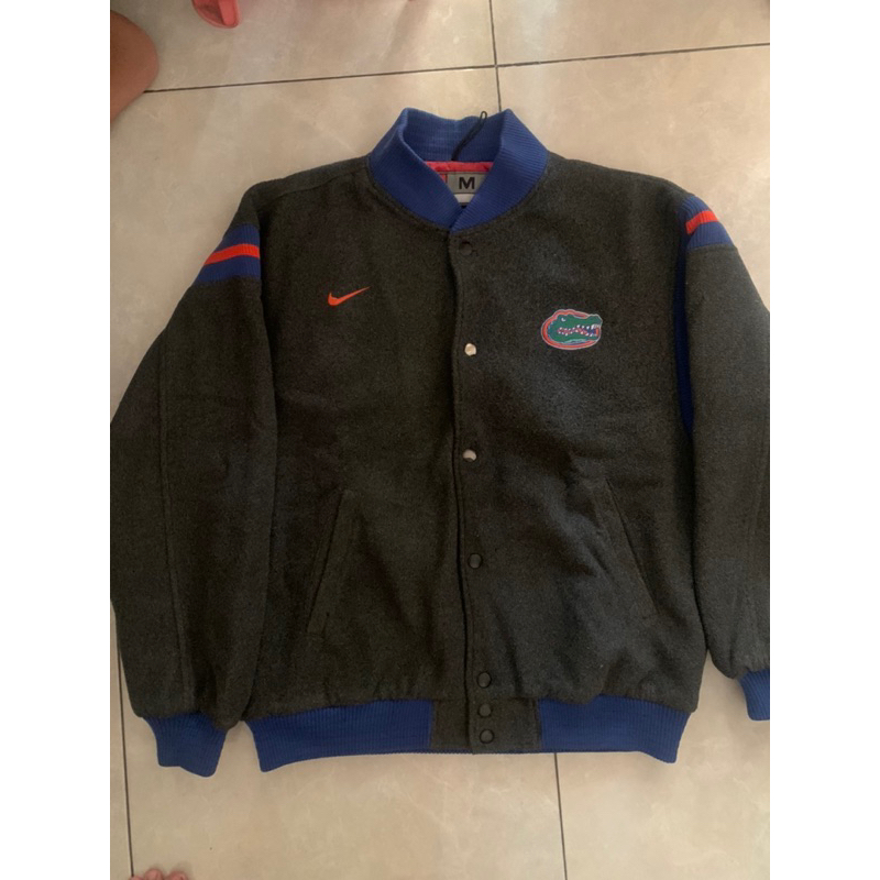 VARSITY NIKE VINTAGE FLORIDA GATORS UF MEN’S SIZE MEDIUM