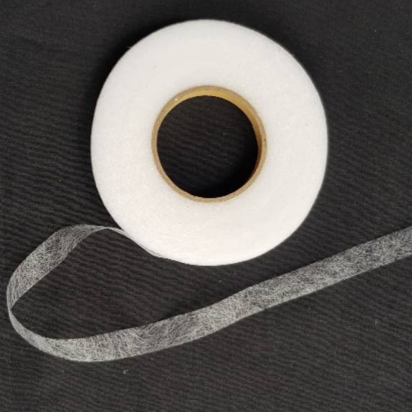 

STOCK TERUPDATE LEM SUM KAINTEXTILE DOUBLE TAPE KAIN LEBAR 1CM ISI 45METER best seller super kuat