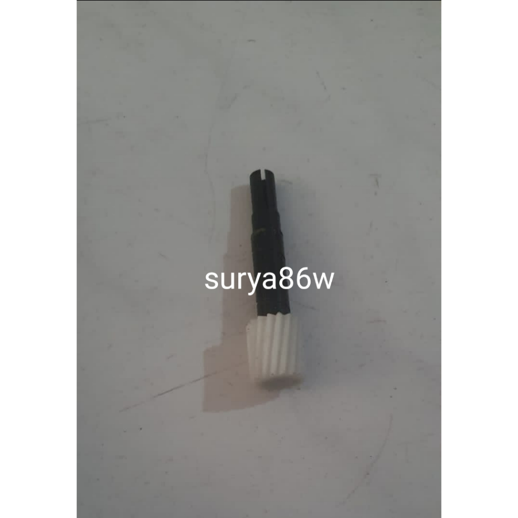 SPEEDO METER GEAR : 17 GIGI ISUZU PANTHER TBR52