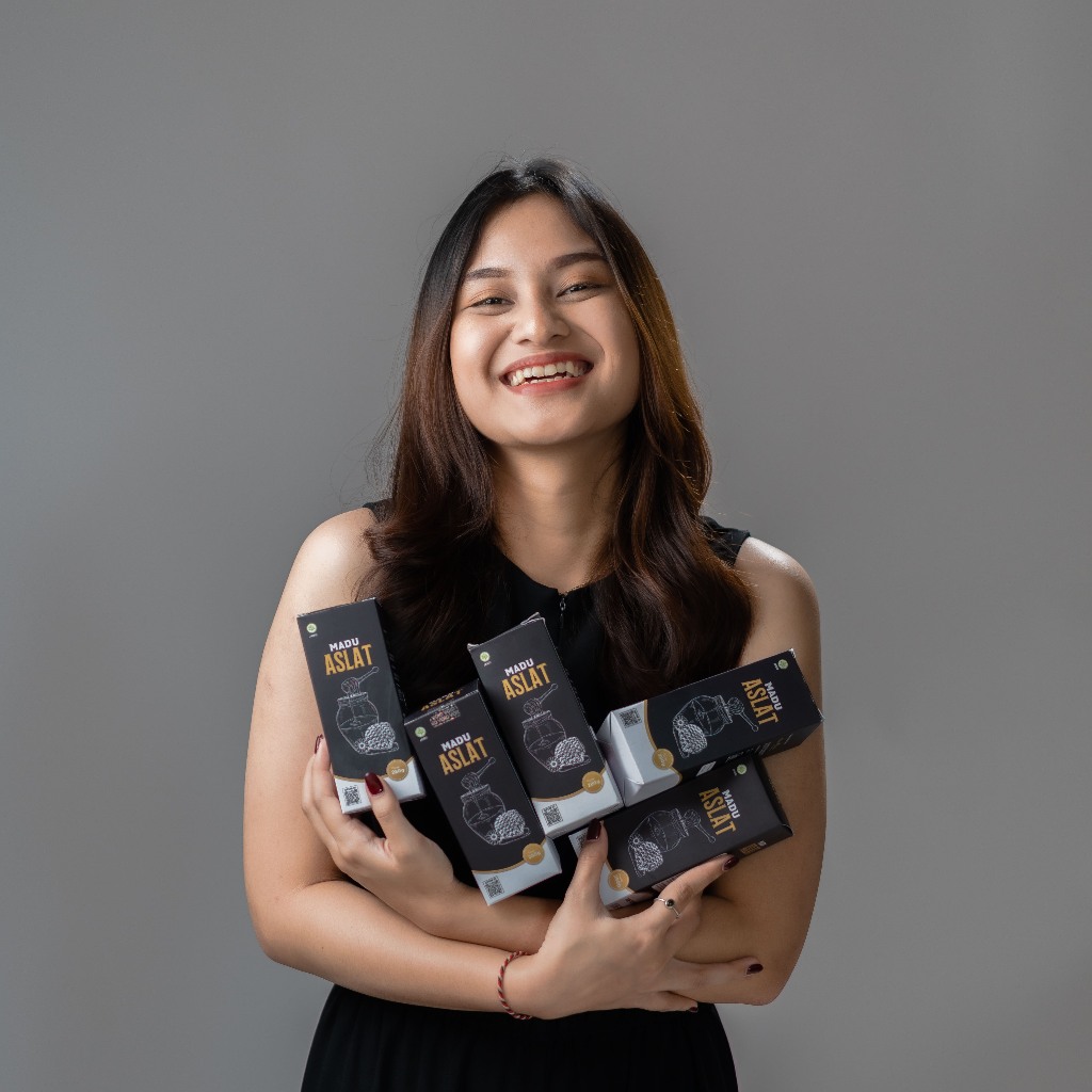 

Madu Aslat Family Pack - Paket 5 Botol untuk Kesehatan Lambung