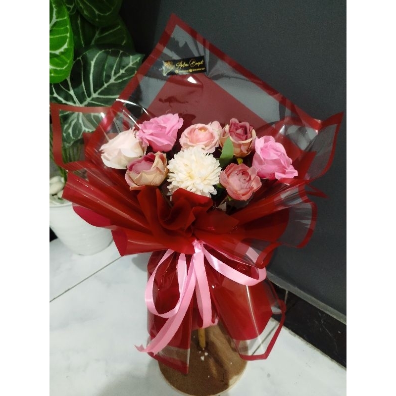 Bucket bunga murah-gift hadiah untuk pacar cewek/cowok-kado spesial