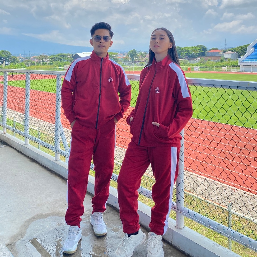 Sekarang Ada Setelan Jaket OlahragaOne Set Jaket OlahragaSetelan Baju OlahragaBaju OlahragaTraining 