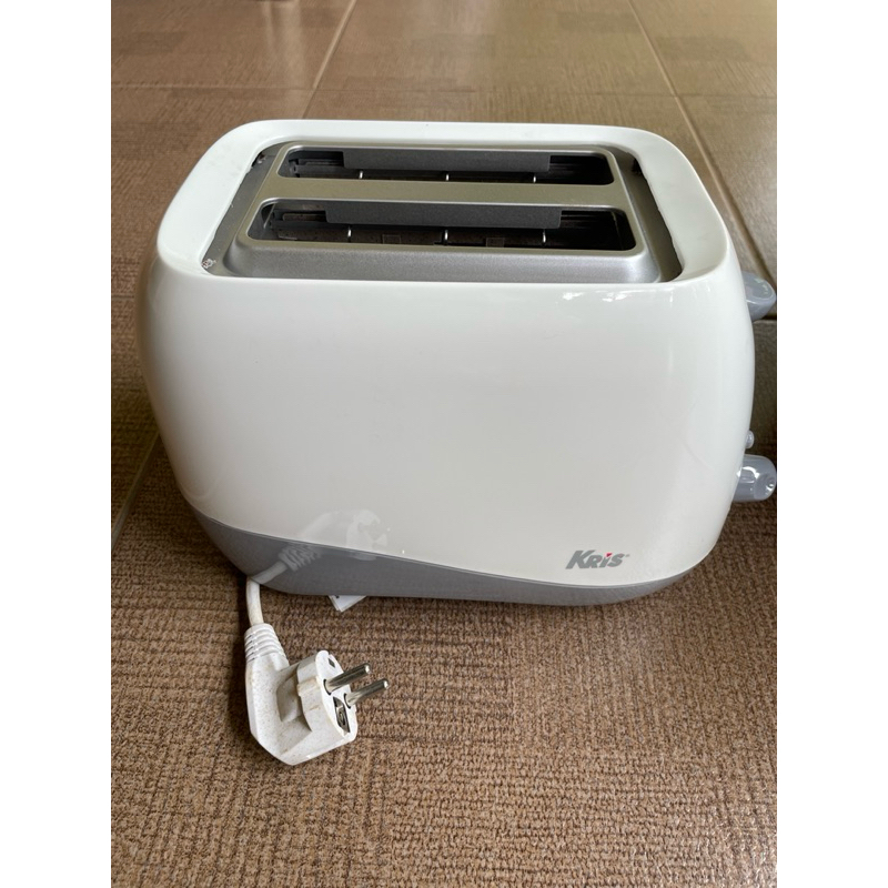Toaster pemanggang roti Kris