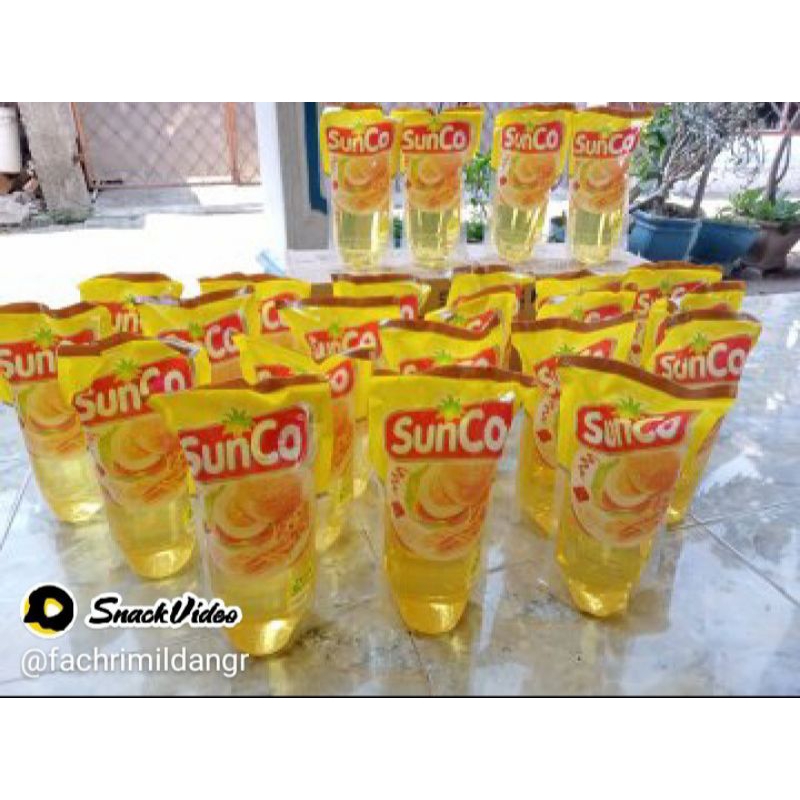 

SUNCO 1 Liter Minyak Goreng Tetap Bening Meskipun Setelah 7x Penggorengan