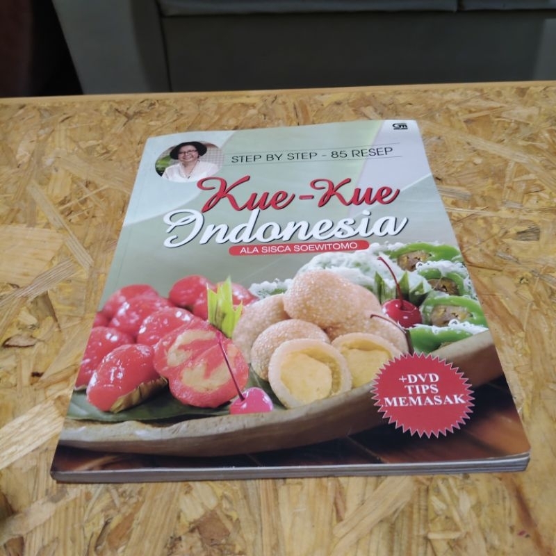 Buku Step By Step 85 Resep Kue Kue Indonesia