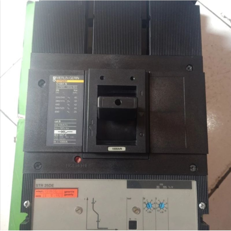 MCCB MERLIN GERIN C800/C1000/C1250