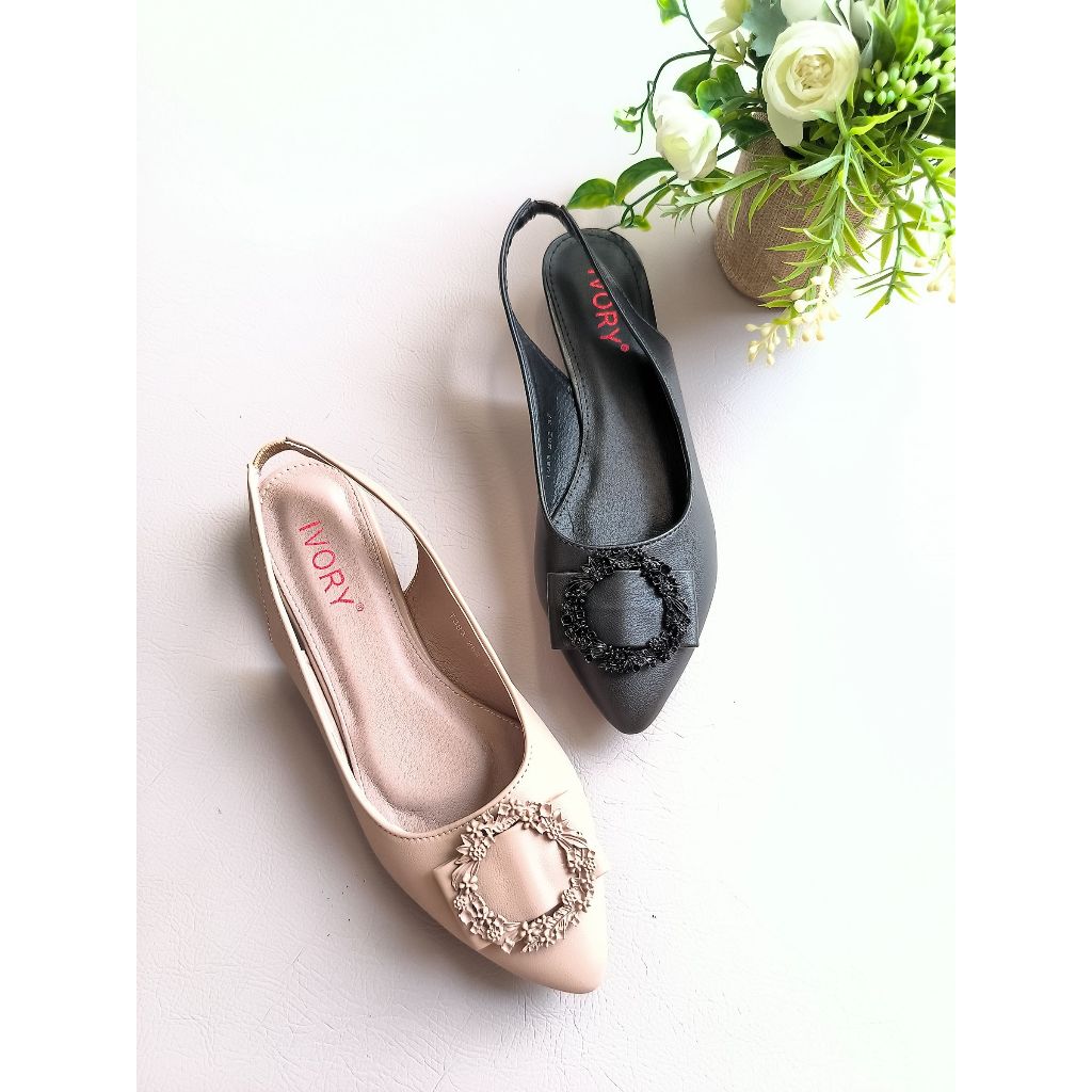 IVORY Sepatu Wanita Flat Tali Belakang Import T383-282