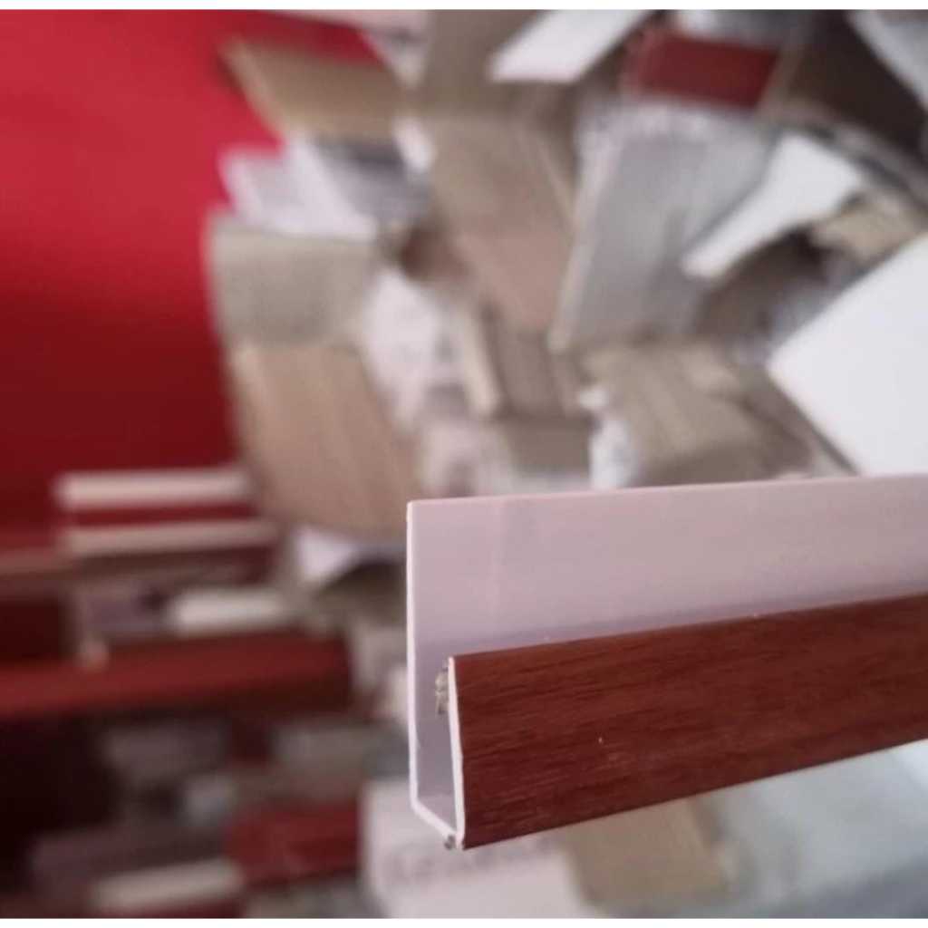List Tutup Pvc Plafon Laminate motif kayu jati doff