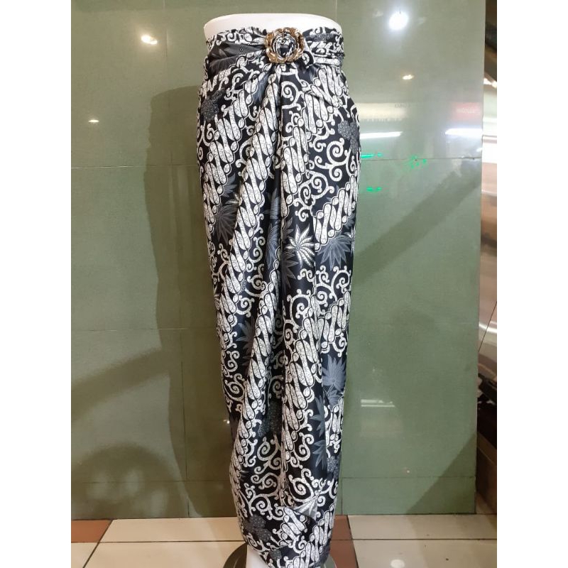 Dewi •  50+ MOTIF | ROK LILIT KEBAYA / ROK BAWAHAN KEBAYA JUMBO / ROK SPAN / ROK BATIK KEBAYA / ROK 