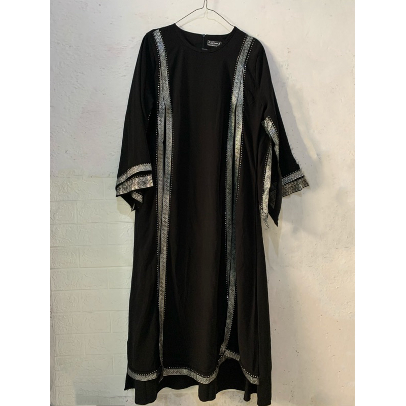 Abaya Hitam Preloved