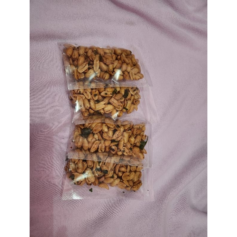 

kacang bawang daun jeruk . kacang gawil