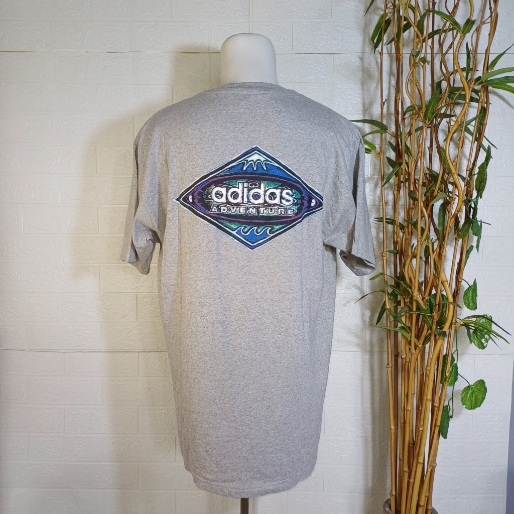 KAOS VINTAGE ADIDAS ADVENTURE, SIZE L FIT XL (SECOND BRANDED) ABU-ABU, TS0503