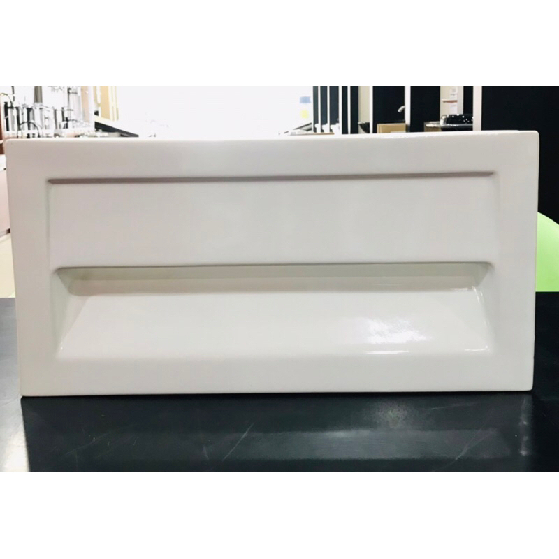 Roster Keramik/Angin-Angin/Batu Krawang Type Windy White Ukuran 20x40cm