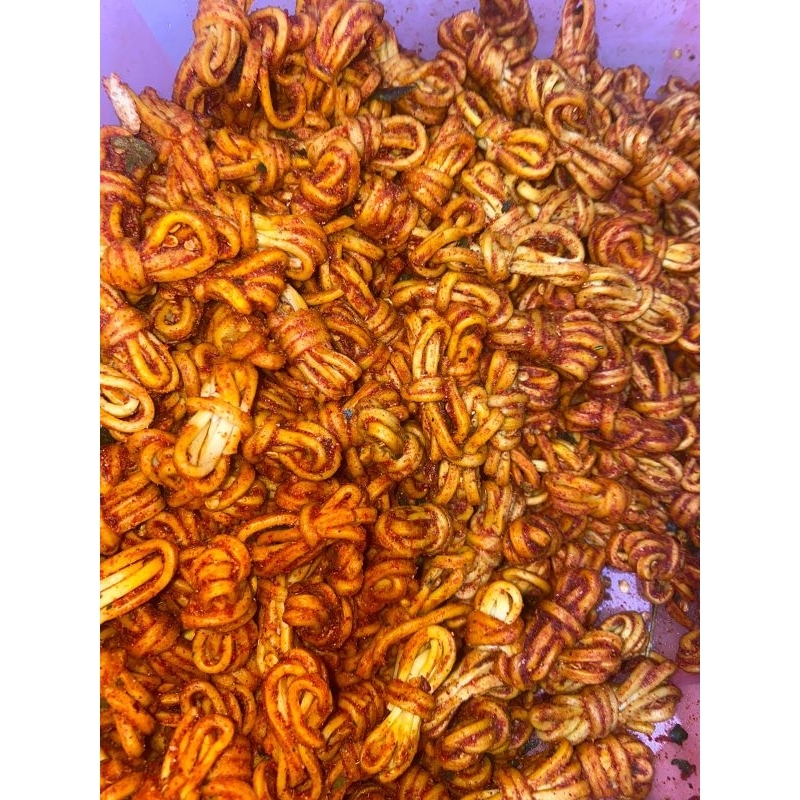 

mie gulung pedas bumbu daun jeruk