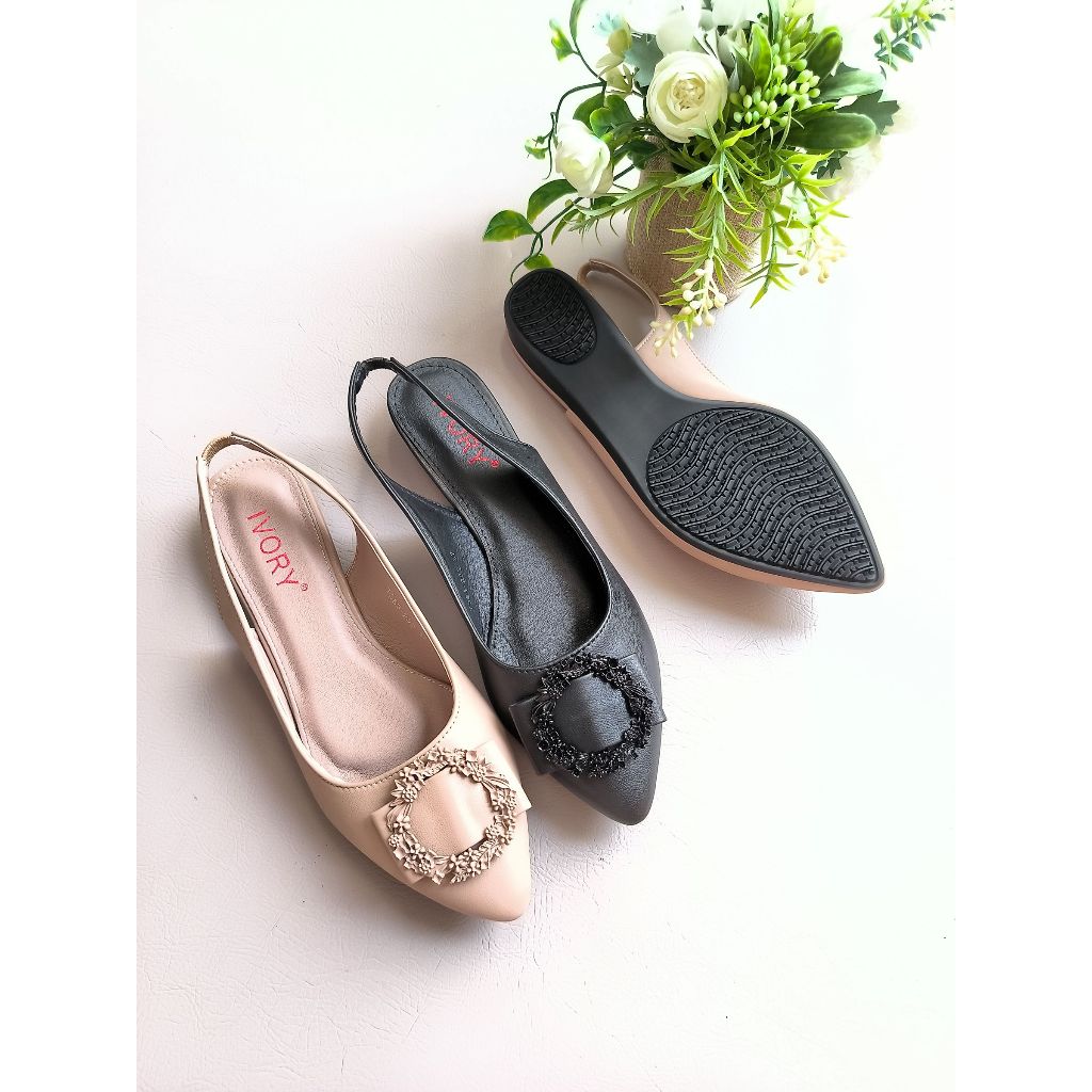 IVORY Sepatu Wanita Flat Tali Belakang Import T383-282