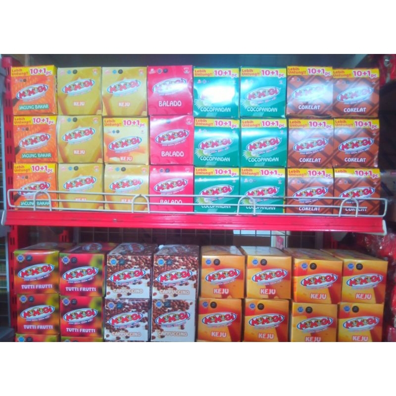 

MOMOGI Snack Ekstrudat 1 Box isi 20 Pcs