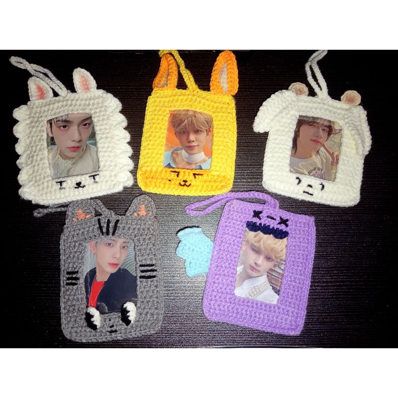 CAHOL RAJUT PHOTOCARD HOLDER CROCHET PPULBATU TXT