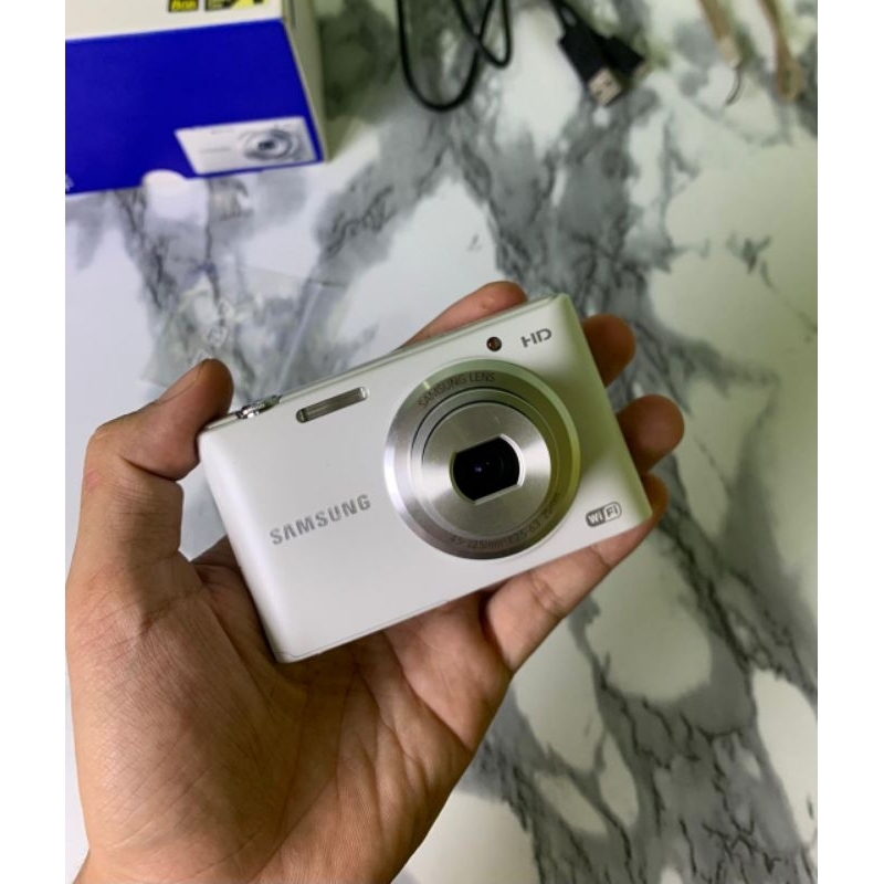 Kamera digital samsung st150f 16mp sudah wifi bekas second mulus