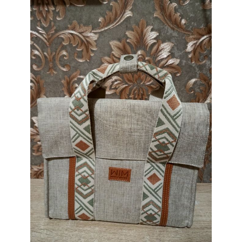 tas white mode bag preloved