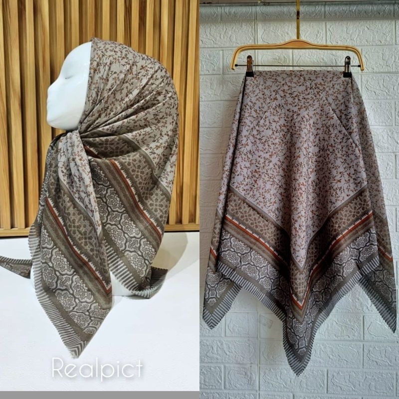 HIJAB VOAL SUBLIM MOTIF BARU BUNGA KECIL